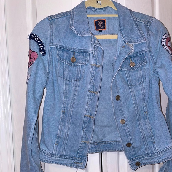 Ivory Ella Jean Jacket Size Small to 